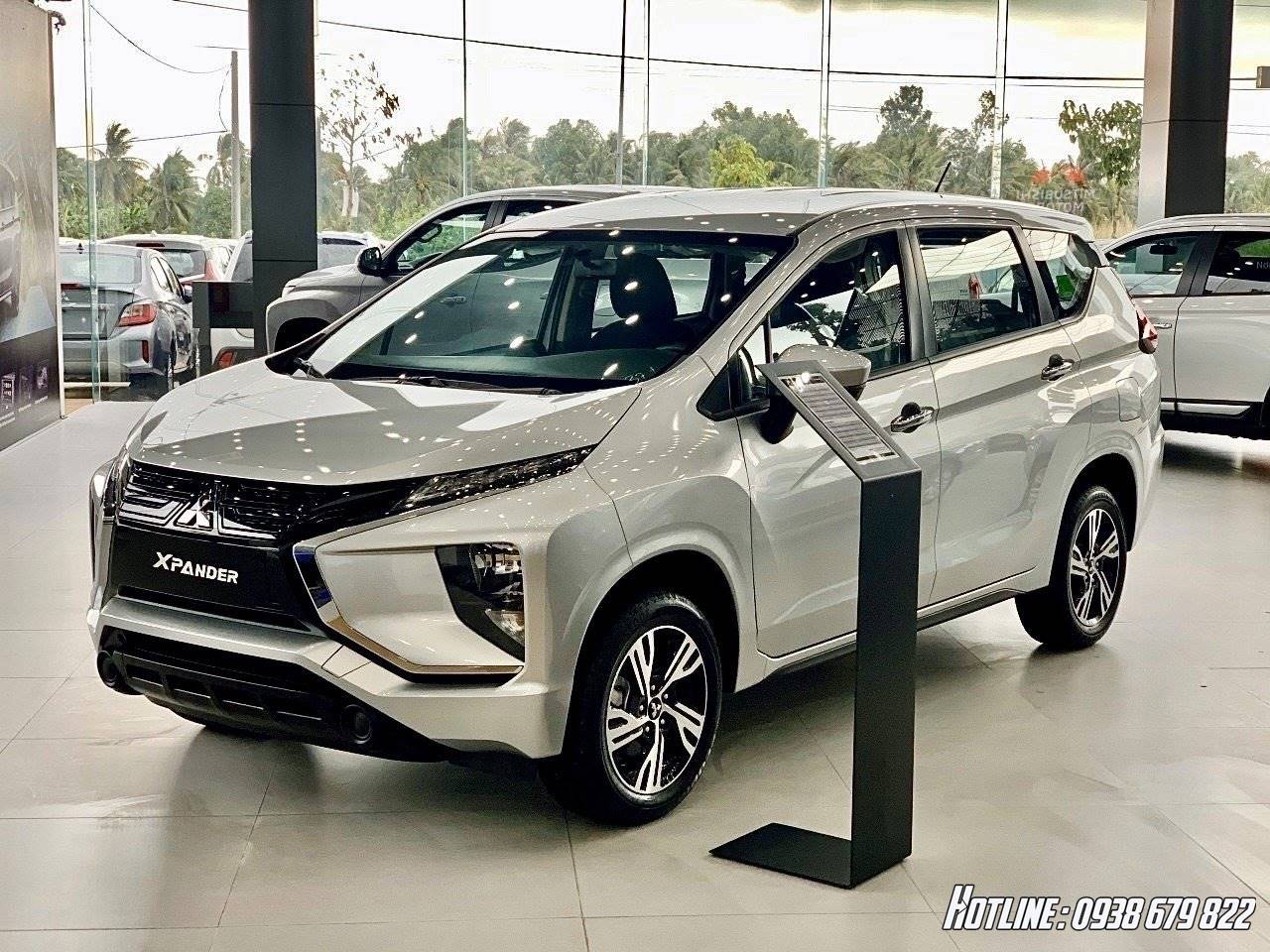 Mitsubishi Xpander MT số sàn 2024